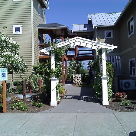 Lynden Homestead Resort מראה חיצוני תמונה