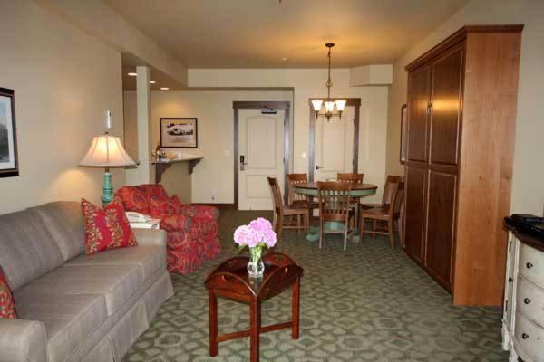 Lynden Homestead Resort מראה חיצוני תמונה